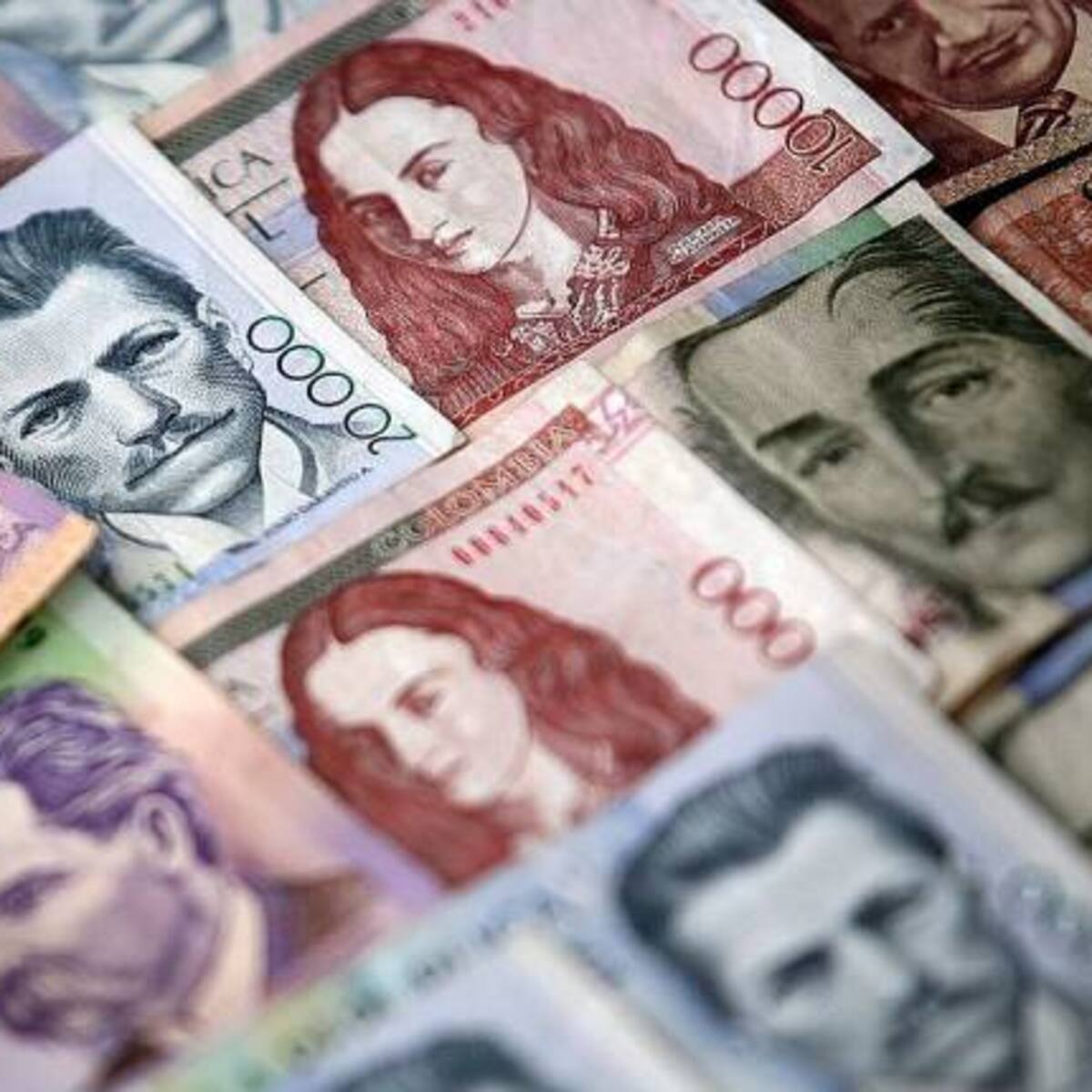 ¡Ojo con endeudarse! Banco de la República subió su tasas de interés a 12%