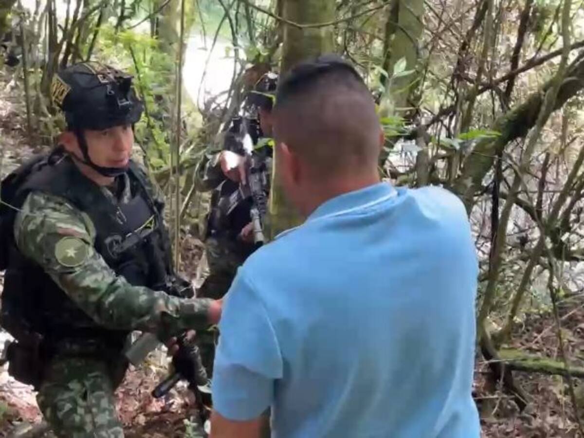 Ejército rescata a profesional de la salud secuestrado en Cundinamarca