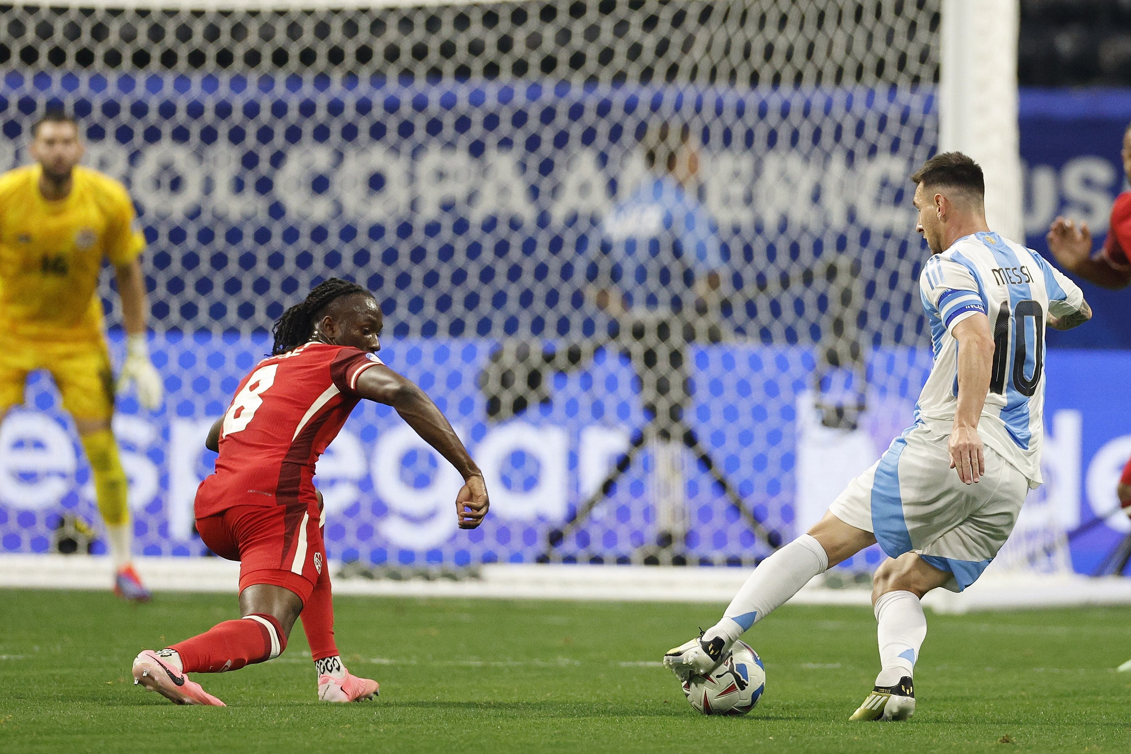Argentina vs. Canadá. Foto: EFE.