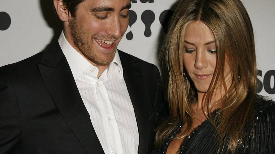 Jake Gyllenhaal con Jenifer Aniston. Créditos: Getty Images