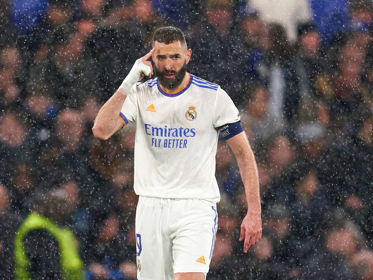 Real Madrid venció 3-1 al Chelsea con un triplete de Karim Benzema en Champions League