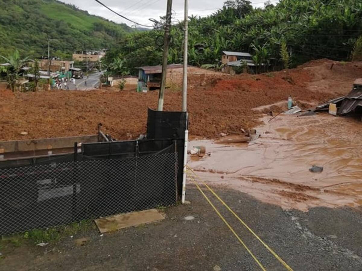 Cierre total en la vía al mar en Nariño