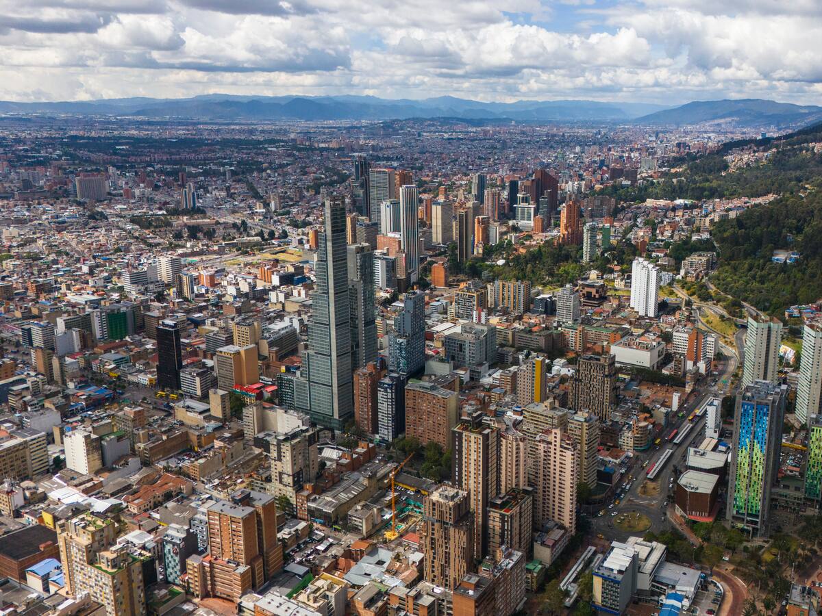 Bogotá registró crecimiento del PIB del 2,2 % en el segundo trimestre de 2024