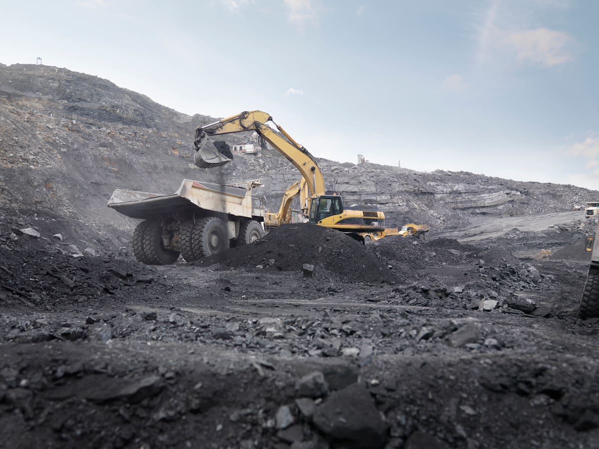 Resolución de Minambiente facilitaría proyectos mineros en reservas forestales