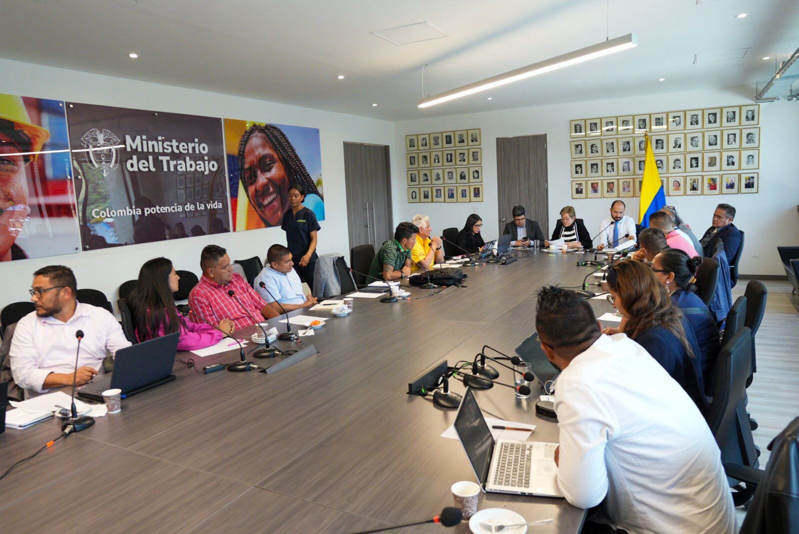 Reunión entre MinTrabajo y Transportadores. Foto: Cortesía MinTrabajo.