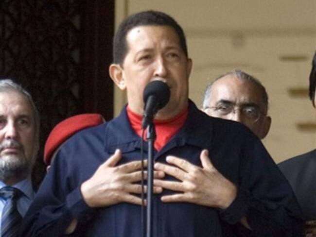 ‘Enfermedad de Chávez es inventada’: padre José Palmar