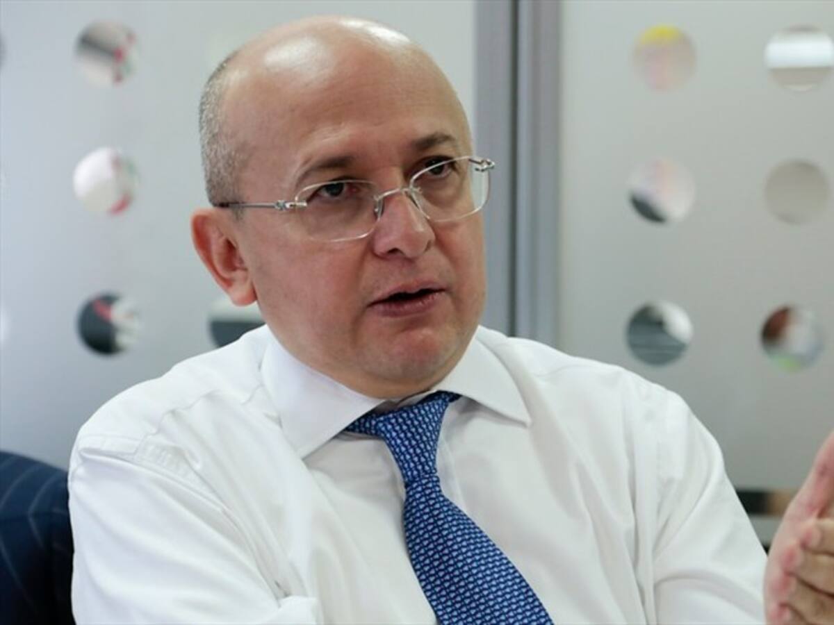 Exfiscal Eduardo Montealegre no asistió a juicio de Carlos Palacino