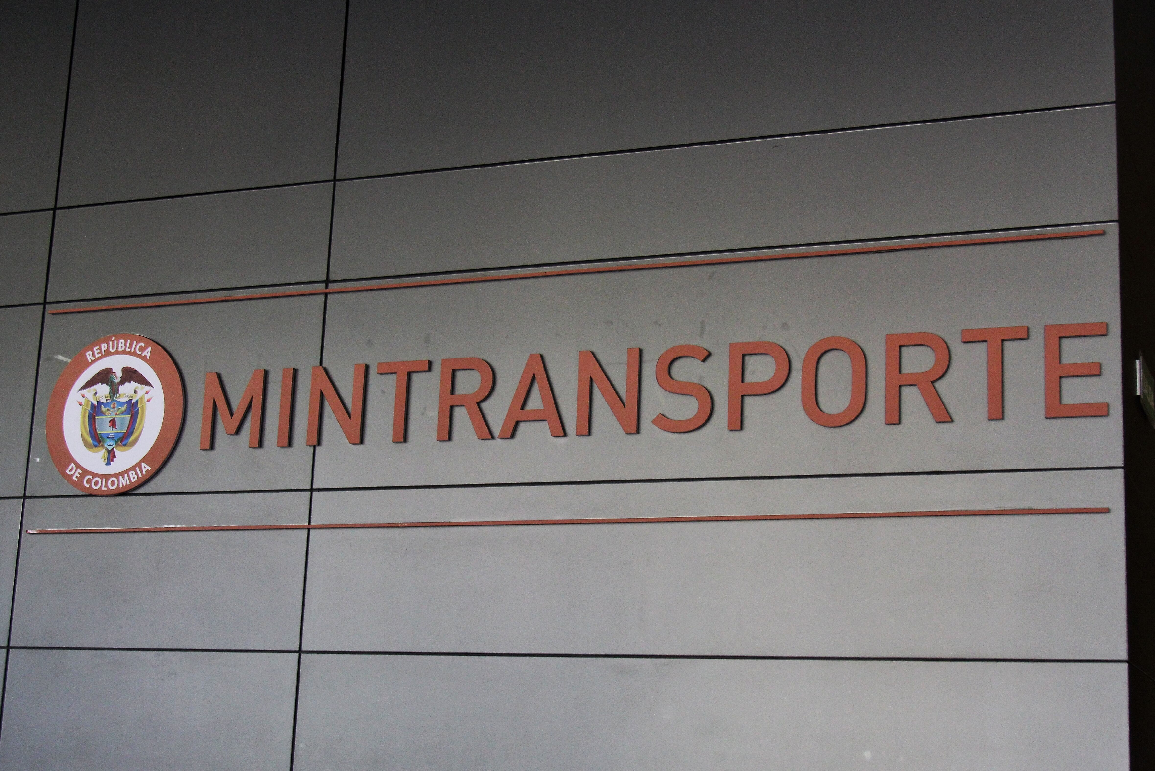 Bogotá, enero 05 de 2018. Fachada Ministerio de Transporte (Colprensa - Álvaro Tavera).