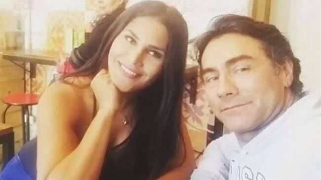 Mauricio Urquijo y su esposa trans. Foto: