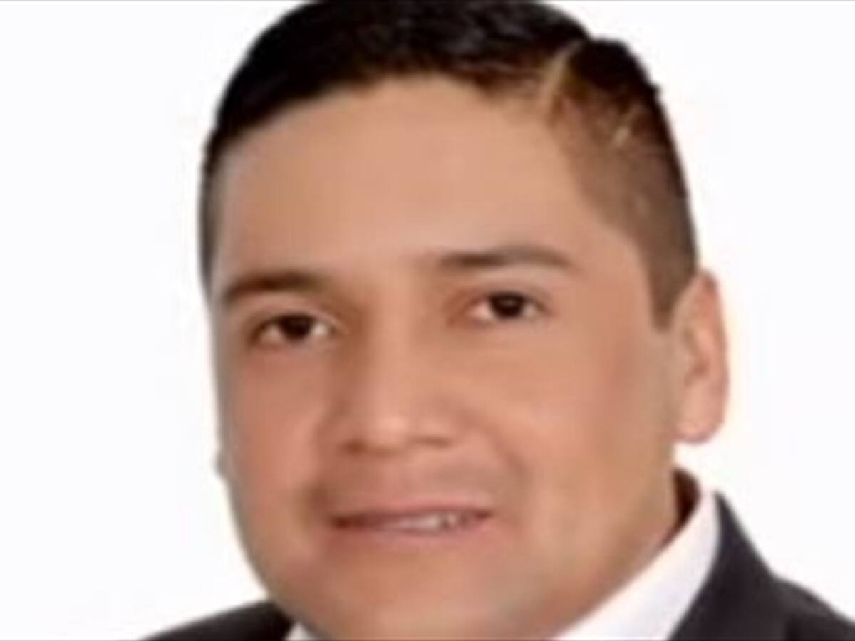 Concejal le propina una cachetada a otro en medio de una sesión en Sogamoso