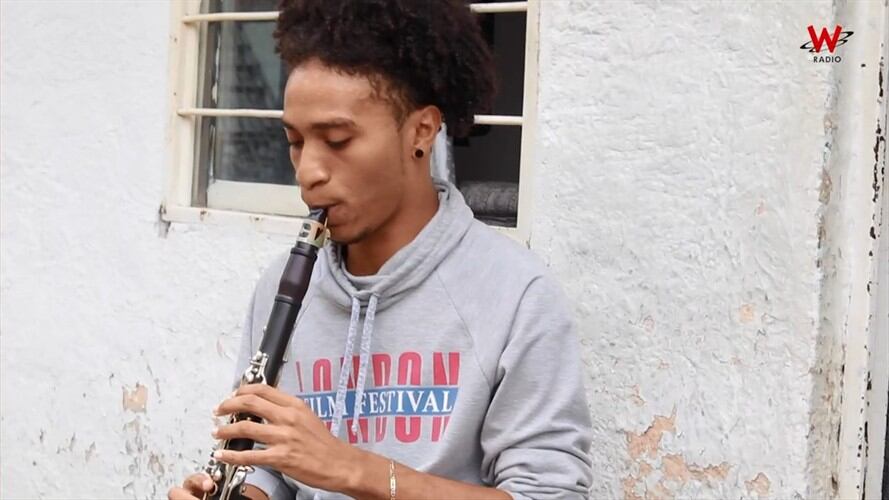 De un peligroso barrio salta a la orquesta sinfónica más importante de Austria. Foto: W Radio