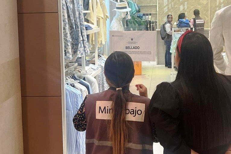 Sellan local de Jon Sonen: Foto: MinTrabajo