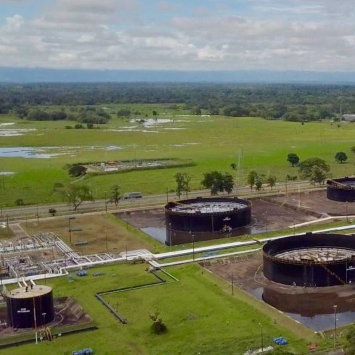 Nuevamente atentaron contra el Oleoducto Bicentenario en zona rural Tame, Arauca