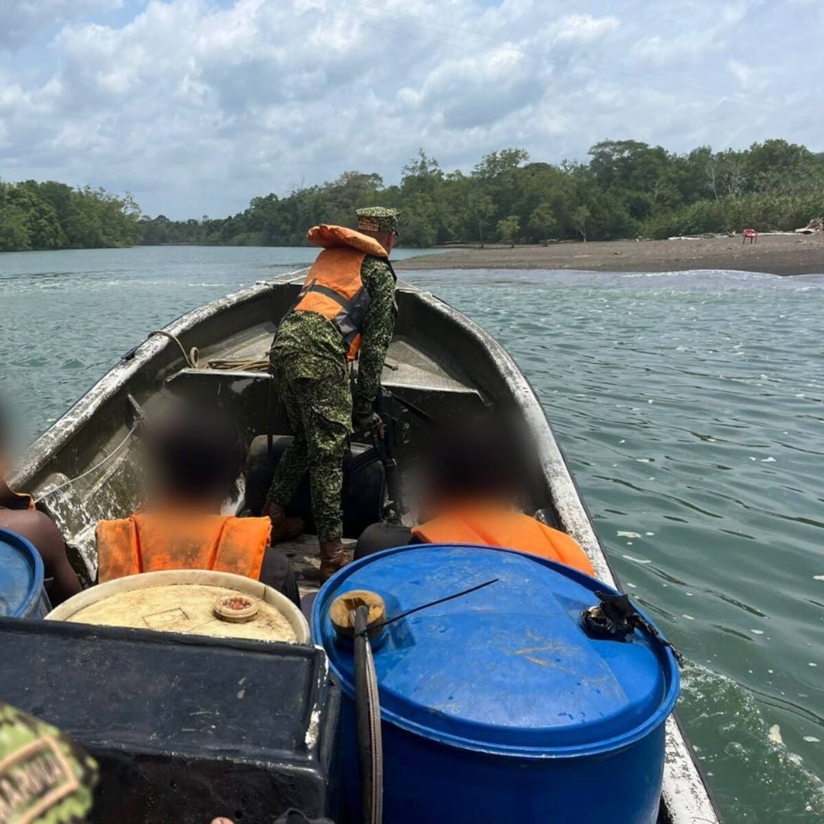 Continúan combates entre ELN y Clan del Golfo por disputa territorial en Chocó