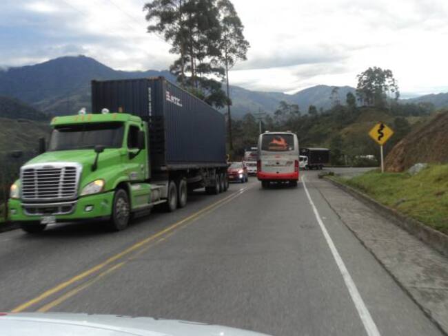 La vía alterna es por Manizales hacía Bogotá