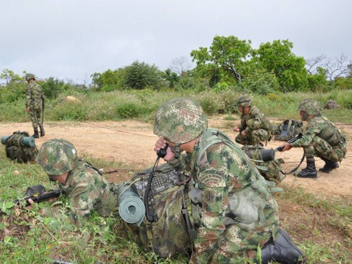 Ejército no entra a El Plateado, Cauca, para proteger a la población civil: MinDefensa