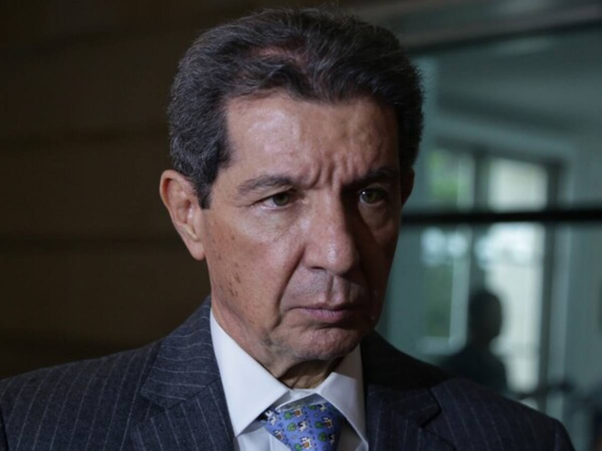 ¿José Félix Lafaurie se volvió petrista?