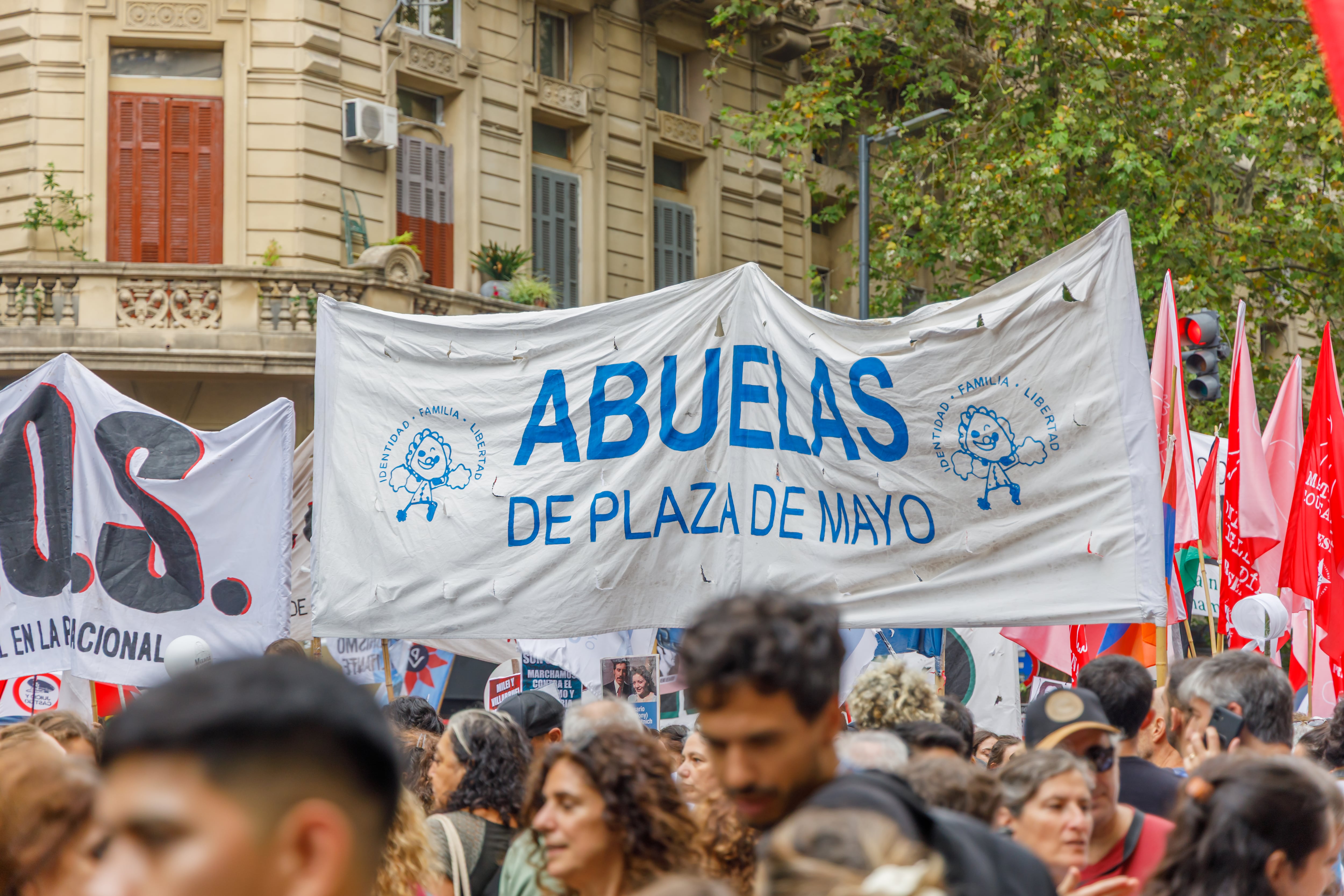 Asociación argentina Abuelas de Plaza de Mayo. Foto: jroballo vía Getty Images. 