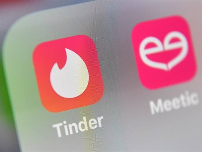 Tinder y Meetic, entre las aplicaciones que le ayudarán a conseguir pareja . Foto: ENIS CHARLET/AFP via Getty Images