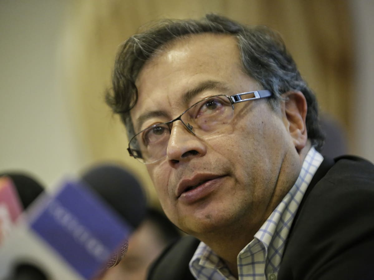 Gustavo Petro gana proceso por haber bajado los pasajes de TransMilenio