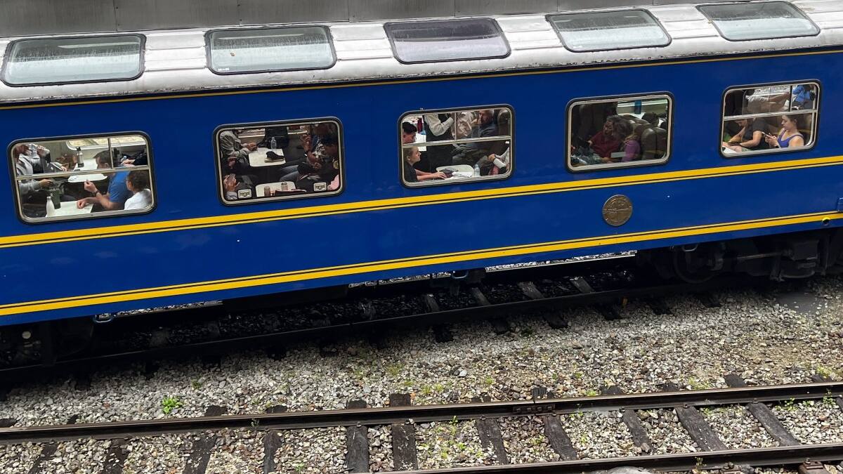 Al menos 15 heridos por choque de dos trenes en ruta de una sola vía a Machu Picchu