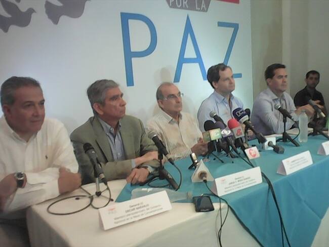 Reunión del equipo negociador del Gobierno con los norte santandereanos. Foto: Audrey Carrillo - W Radio