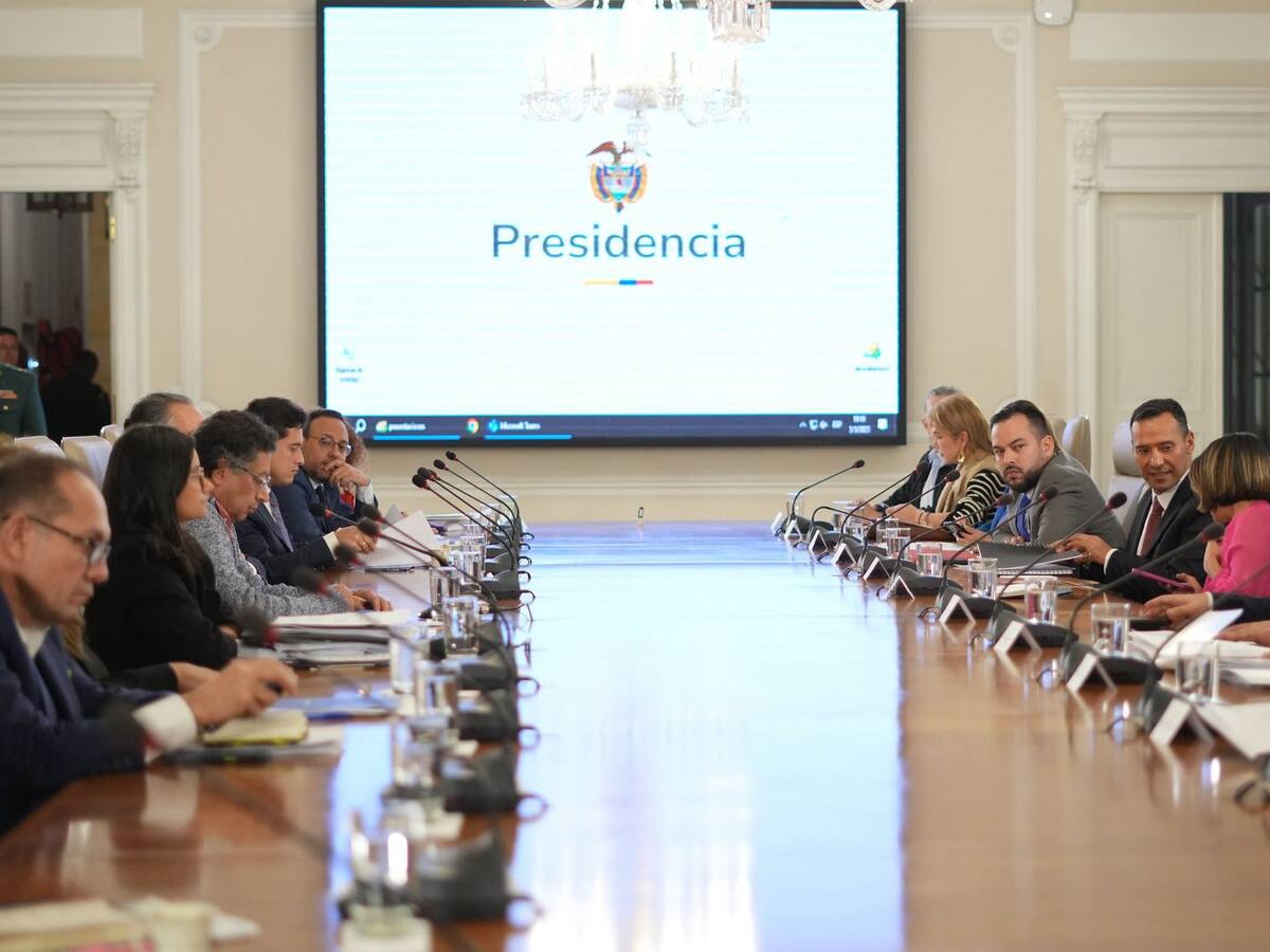 Nuevo consejo de ministros televisado: ¿qué significa para el país? Expertos opinan