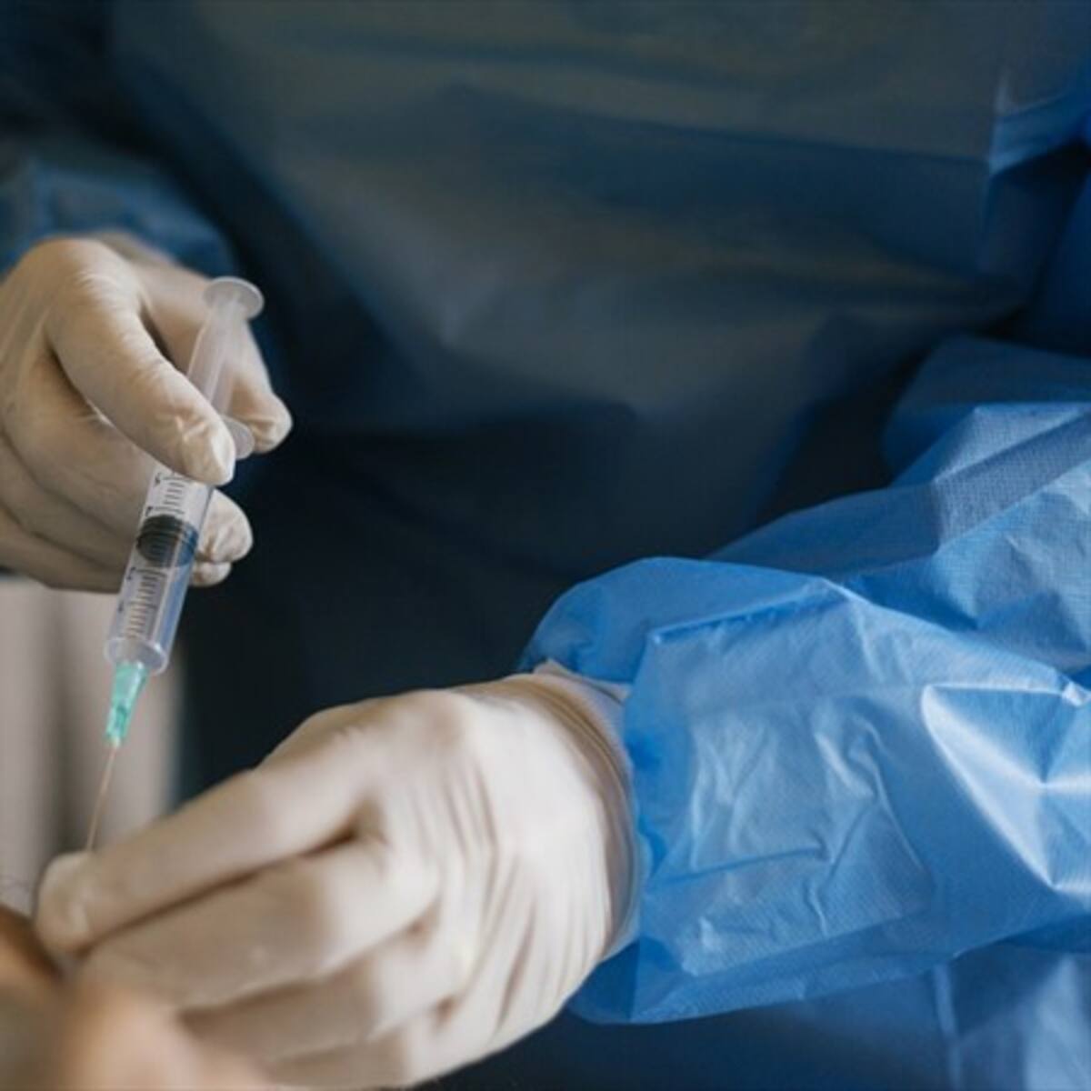 Las EPS deben atender posibles efectos secundarios de vacunas contra COVID-19