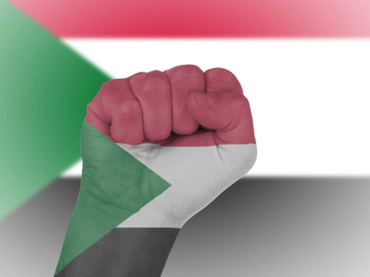 Opositora sudanés se refiere a la lucha que han tenido en contra del régimen militar