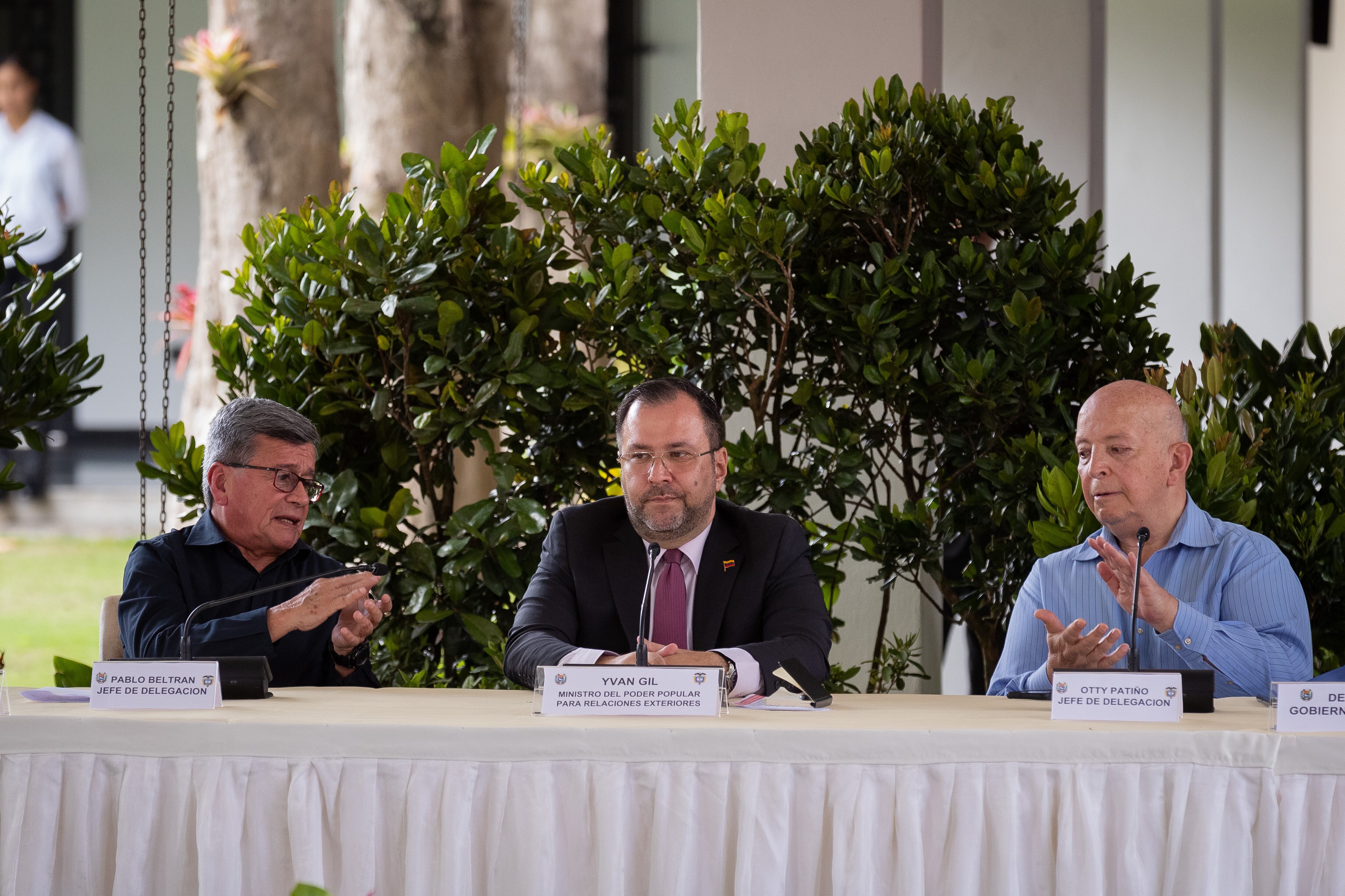 Diálogos del Gobierno Nacional con el ELN. Foto: EFE/ Rayner Peña R