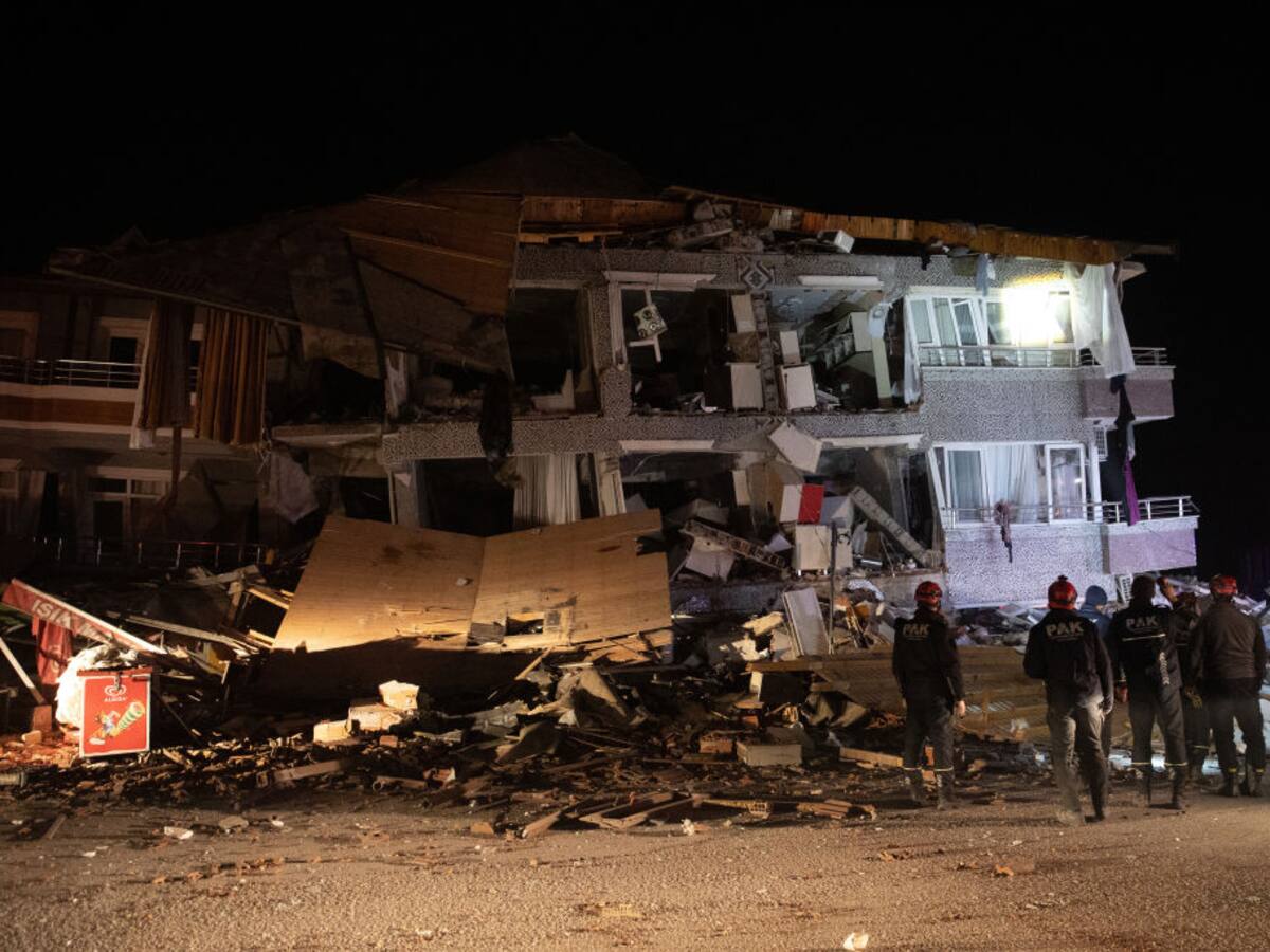 Tres muertos tras nuevo terremoto en Turquía