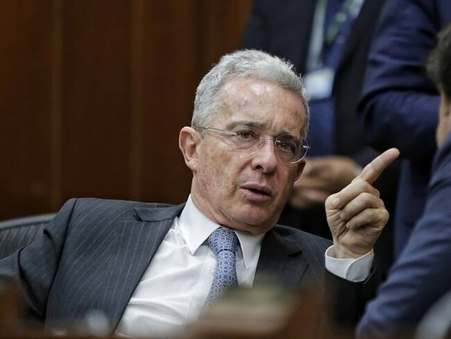 Uribe propone papeleta en elecciones de octubre para "reiterar la prohibición de drogas". Foto: Colprensa