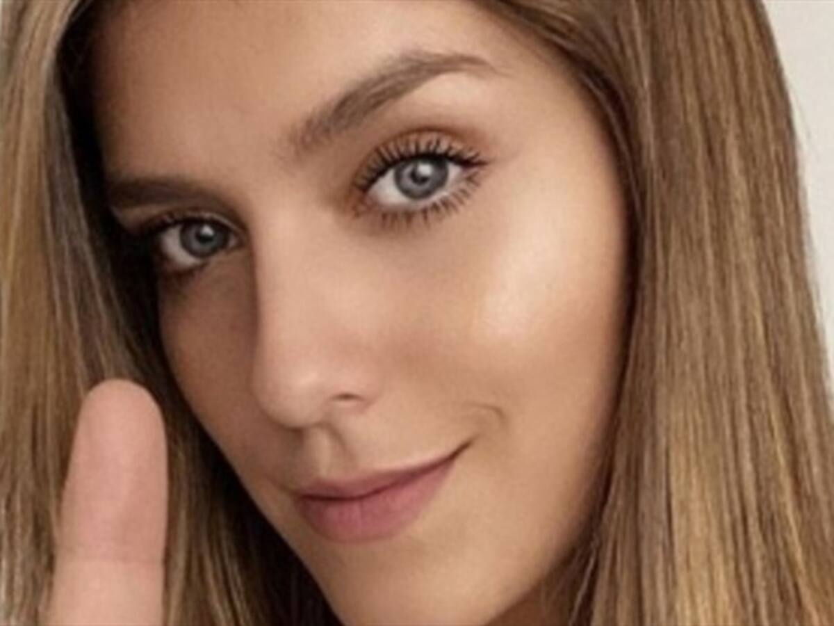 Laura Tobón enloqueció a sus seguidores en redes con foto en transparente ropa interior