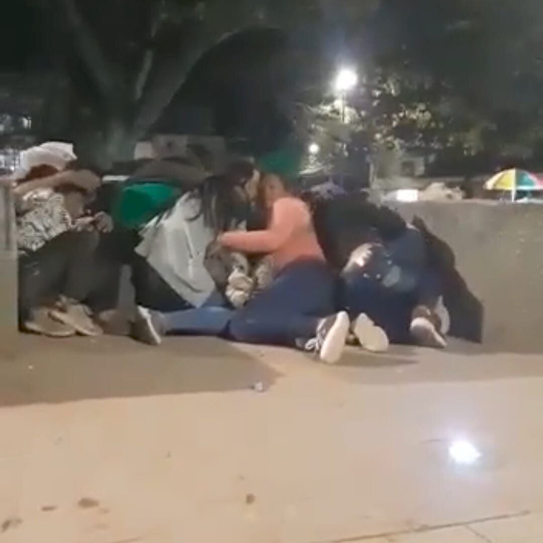 Momentos de terror y zozobra vivieron los habitantes de Páez Cauca mientras eran evacuados en medio de los disparos. Crédito: Imagen suministrada por la comunidad. 