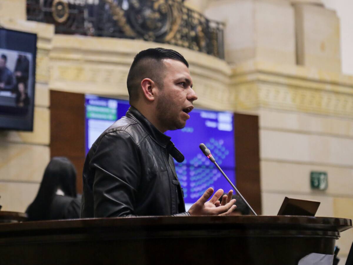 Al Gobierno solo le sirven decisiones en el legislativo cuando le son favorables: Jota Pe Hernández