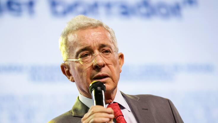 “Yo di la orden, pero de acabar al terrorismo”: Uribe