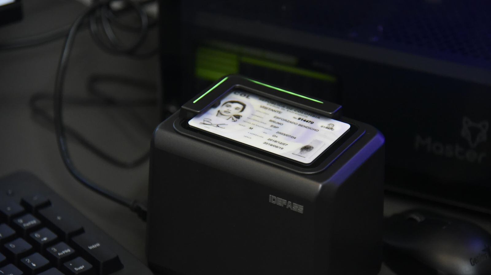 Imprenta inicia ejecución de proyecto de impresión de cédulas de extranjería