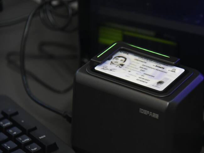 Imprenta inicia ejecución de proyecto de impresión de cédulas de extranjería