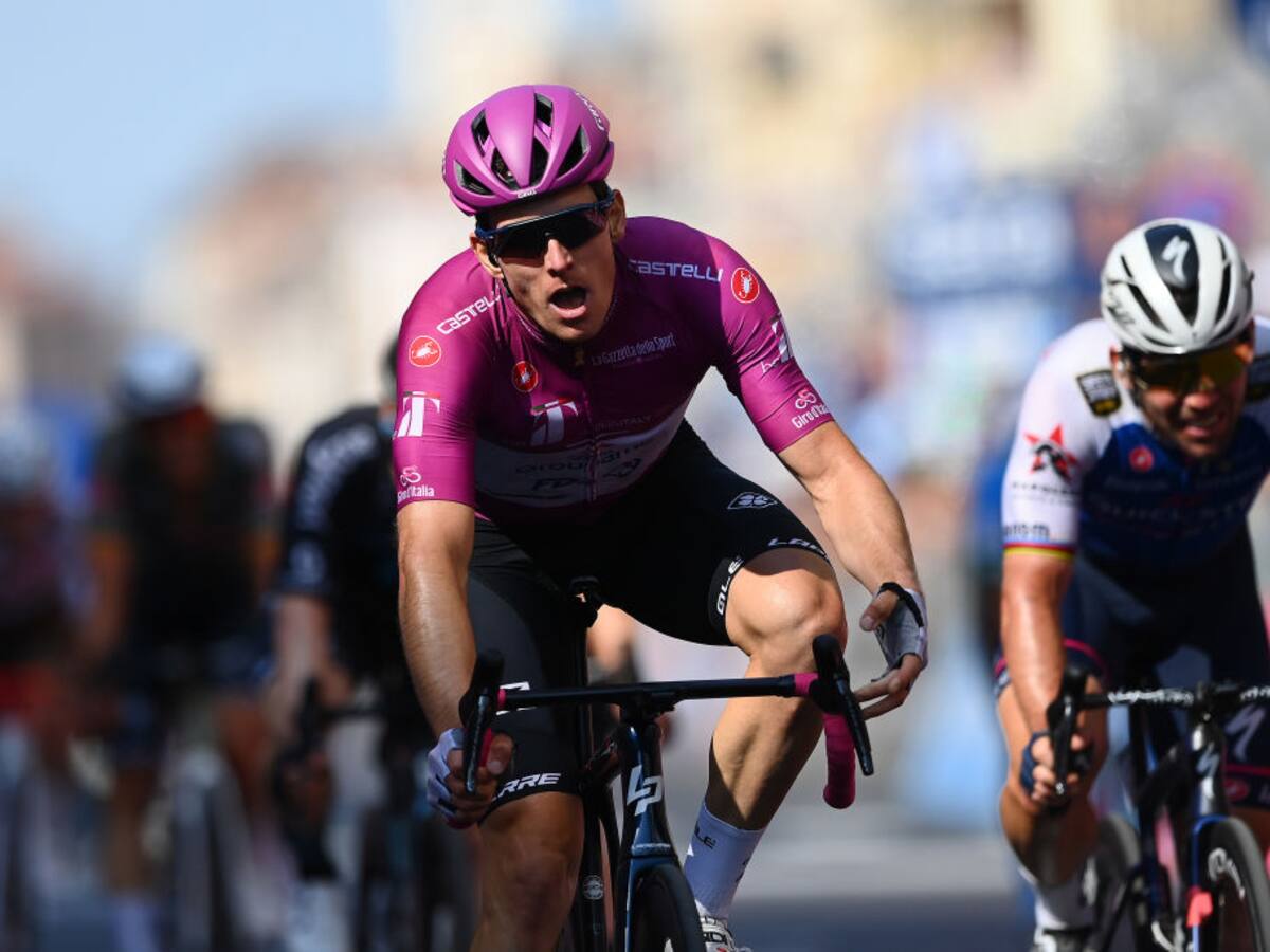 Giro de Italia: Arnaud Dèmare se apunta el triplete en Cuneo y Juan Pedro López completa 10 días de rosa