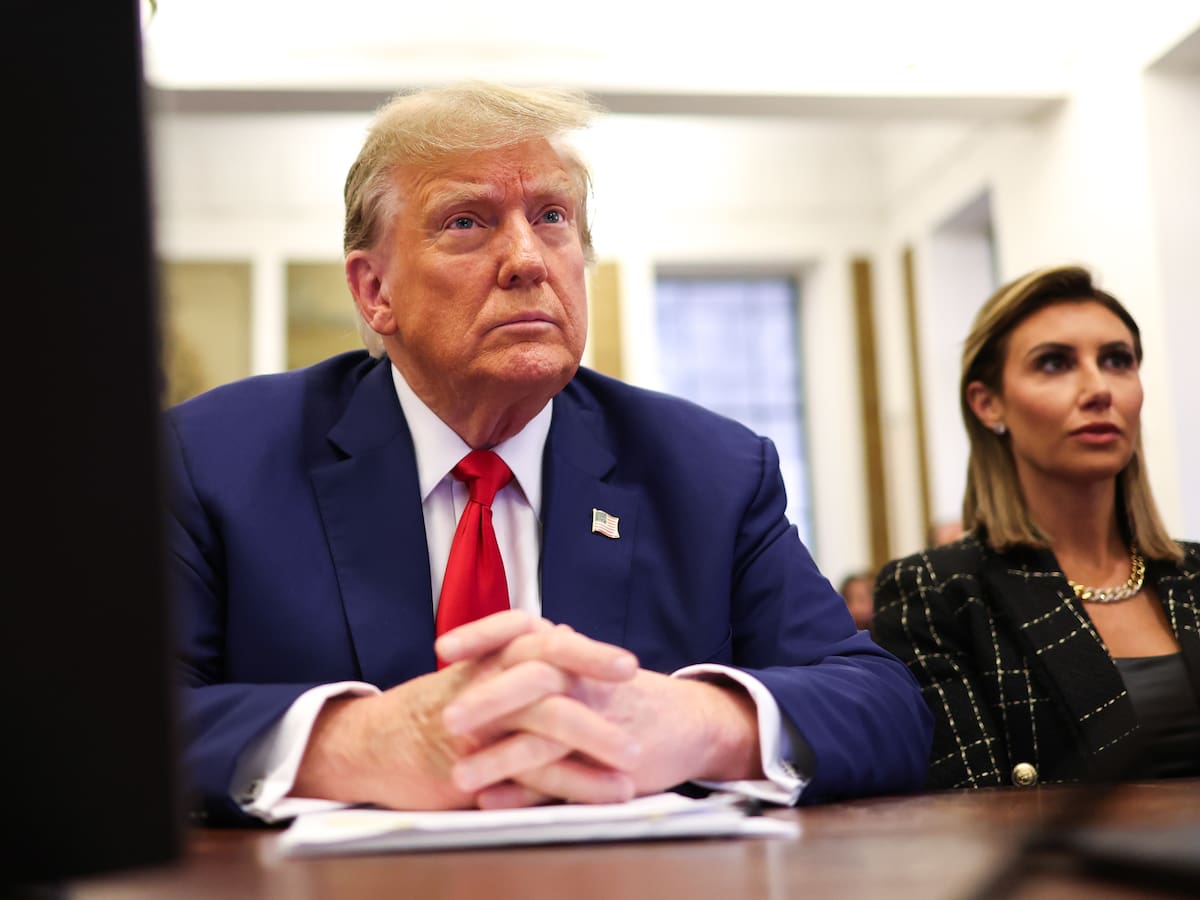 Justicia de Oregón descarta, por ahora, expulsar a Trump de las primarias