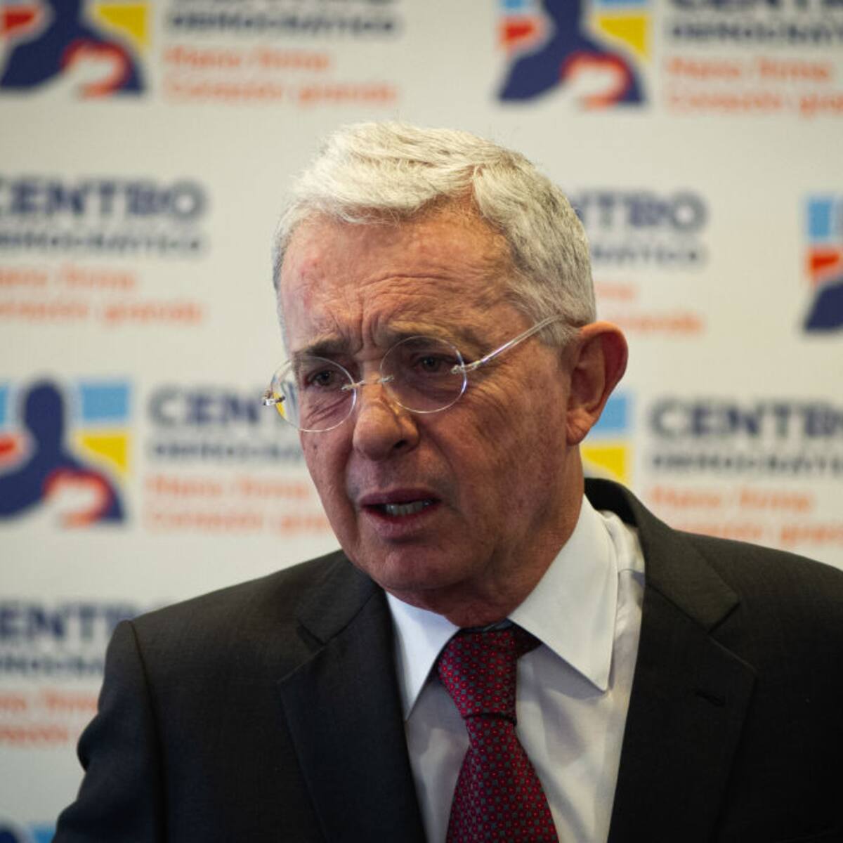 Caso Álvaro Uribe: Tribunal negó recusación contra magistrado que resolverá apelación