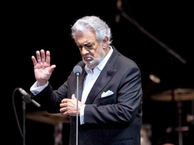 Plácido Domingo no está siendo investigado por secta en Argentina: Policía