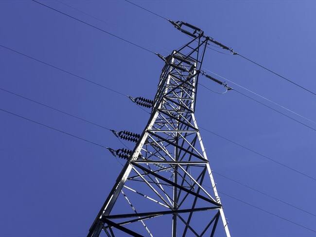 En desarrollo de actividades operativas y técnicas de personal de la Uten, sujetos desconocidos amenazaron a uno de los operarios de la Compañía Energética de Occidente. Foto: Getty Images