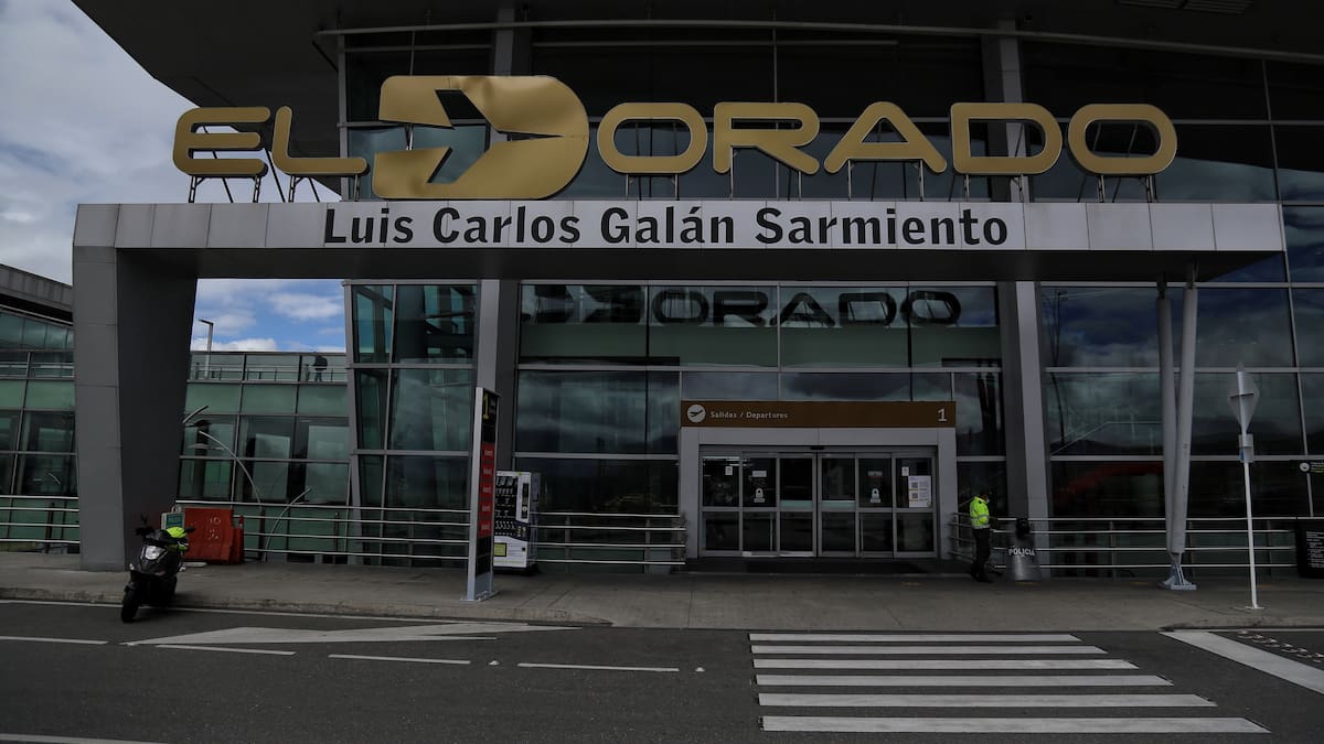 Procuraduría descarta existencia de 20.000 cuerpos en aeropuerto El Dorado de Bogotá