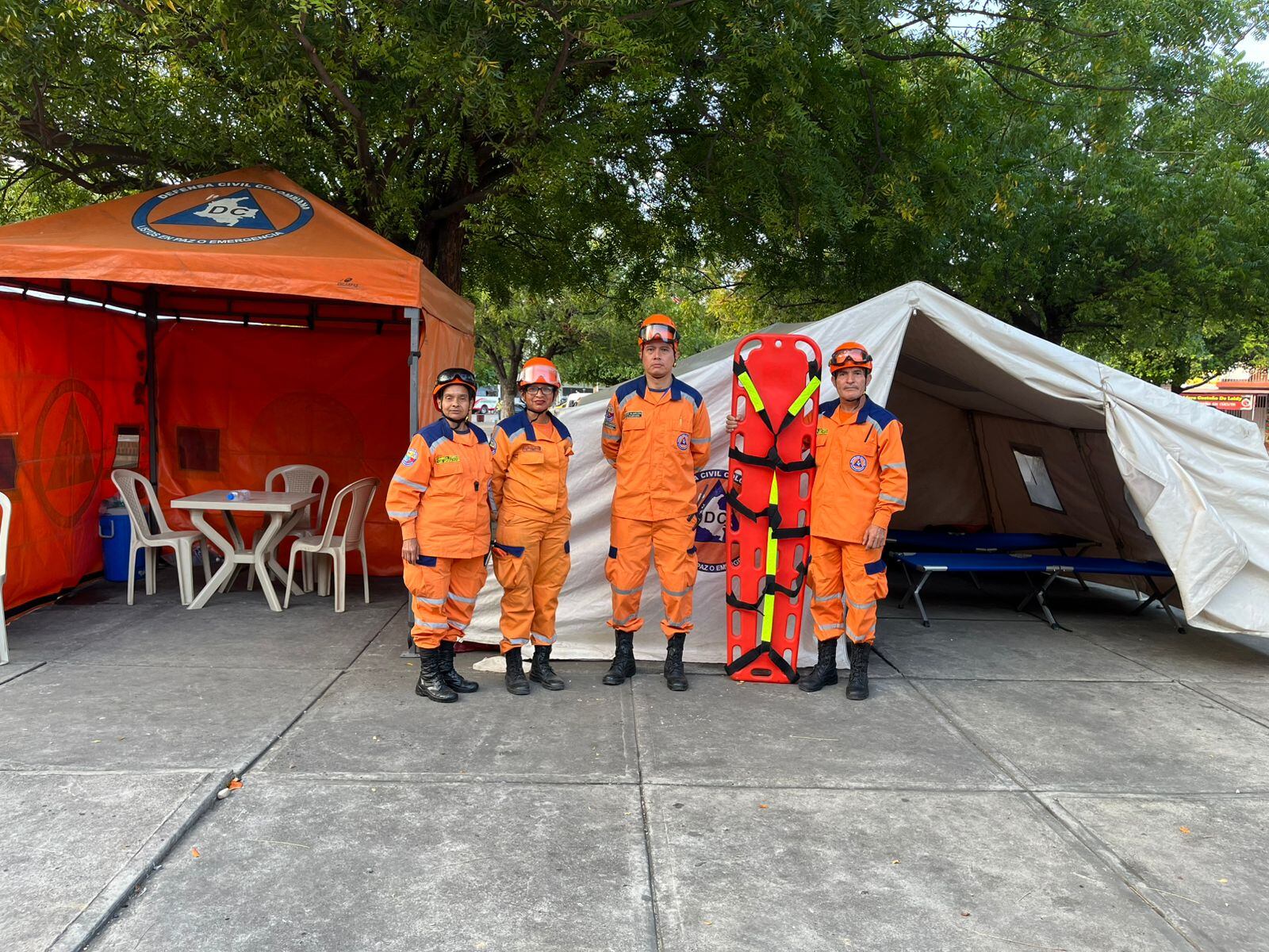 Crisis en el Catatumbo: voluntarios de la Defensa Civil brindan atención a los desplazados 