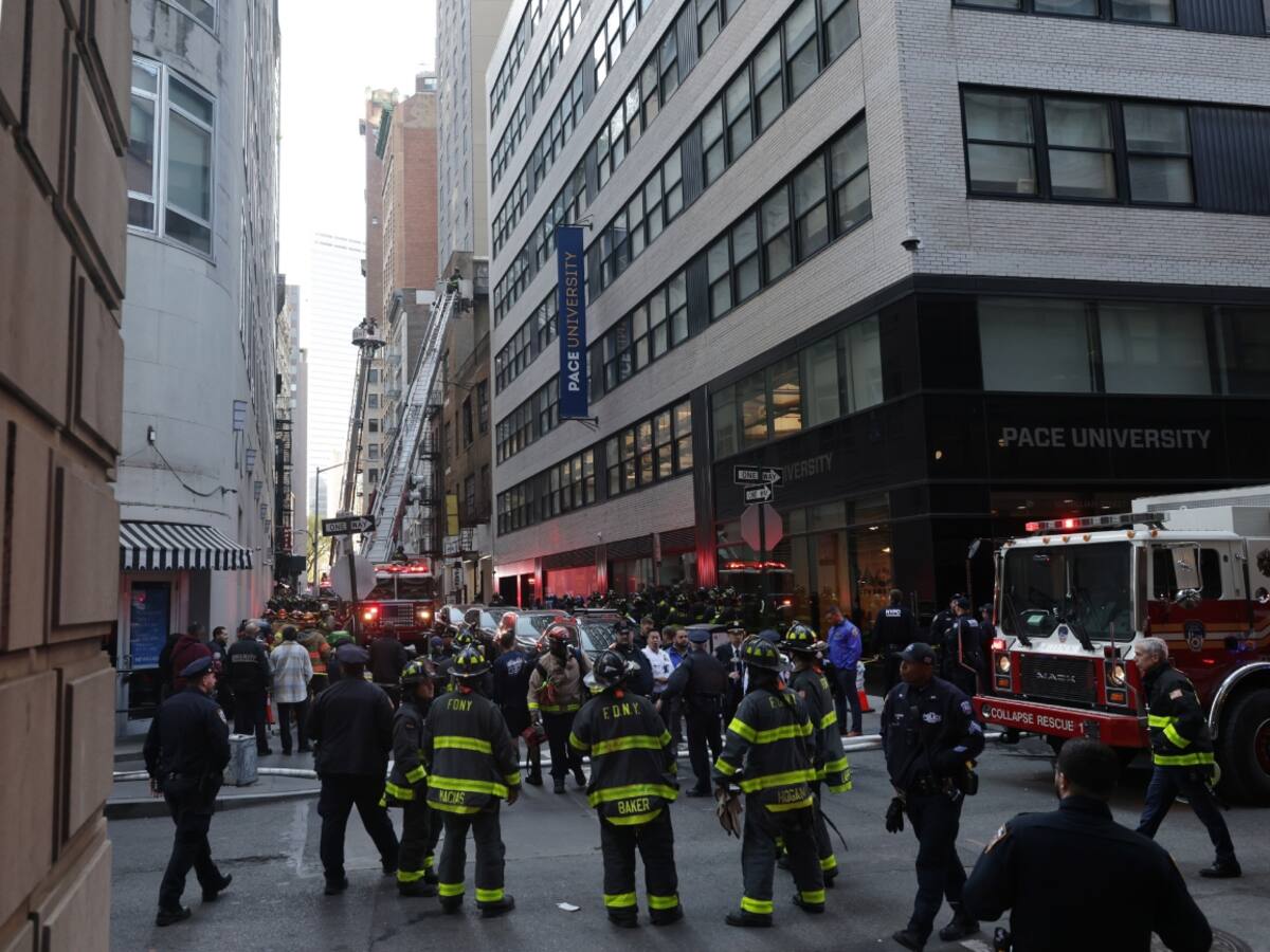 Un muerto y varios heridos por colapso de estacionamiento en Nueva York