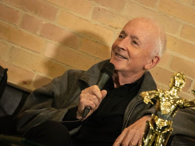 Anthony Daniels, el hombre detrás de C-3PO.