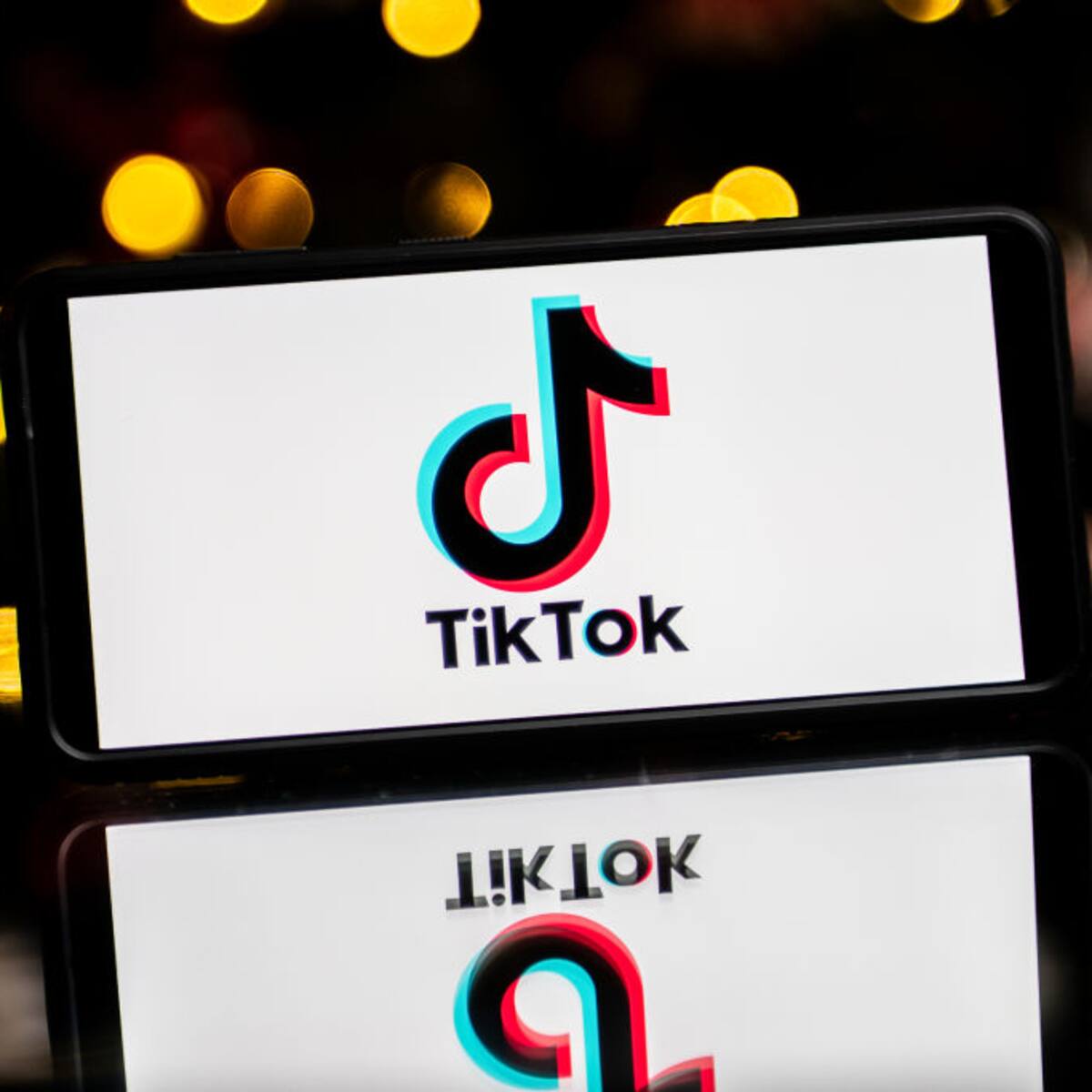 TikTok prohíbe cualquier tipo de publicidad política