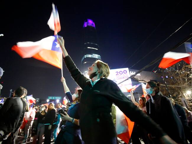 Rechazan nueva Constitución en Chile: ¿qué sigue y qué se puede rescatar del texto?