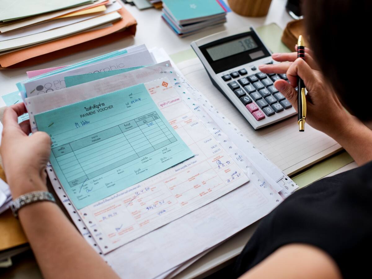 ¿Quiénes deben declarar renta en el segundo semestre 2025? Calendario tributario por meses